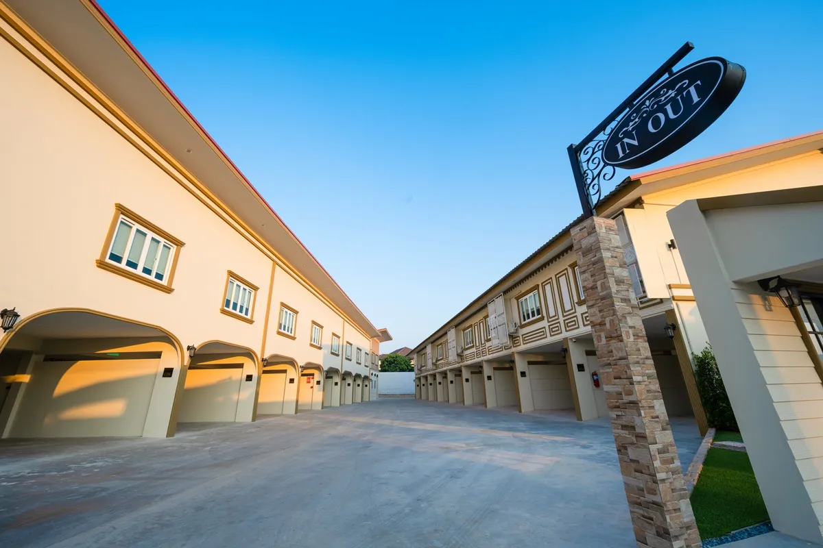 ที่พักบางเสร่ แนะนำ